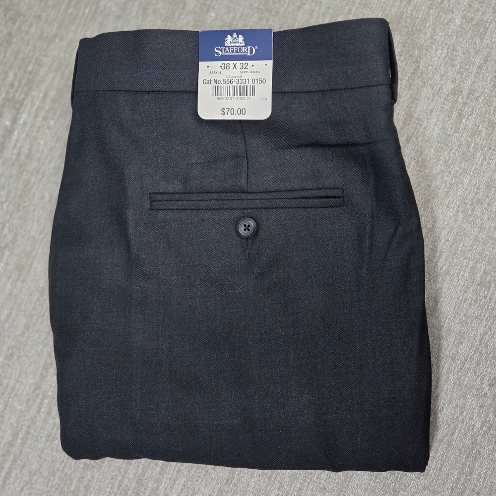 Stafford NWT Men's Charcoal Dress Pants 38x32 Flat Front Straight Leg Trousers
